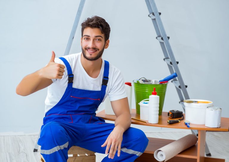 Read more about the article שיפוצניקים, אל תישארו בלי גב כלכלי: הכול על קרן פנסיה לעצמאים